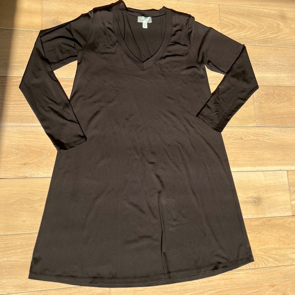 Tunic dress w/ long sleeves